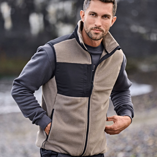 Mountain Fleece Bodywarmer Thumbnail